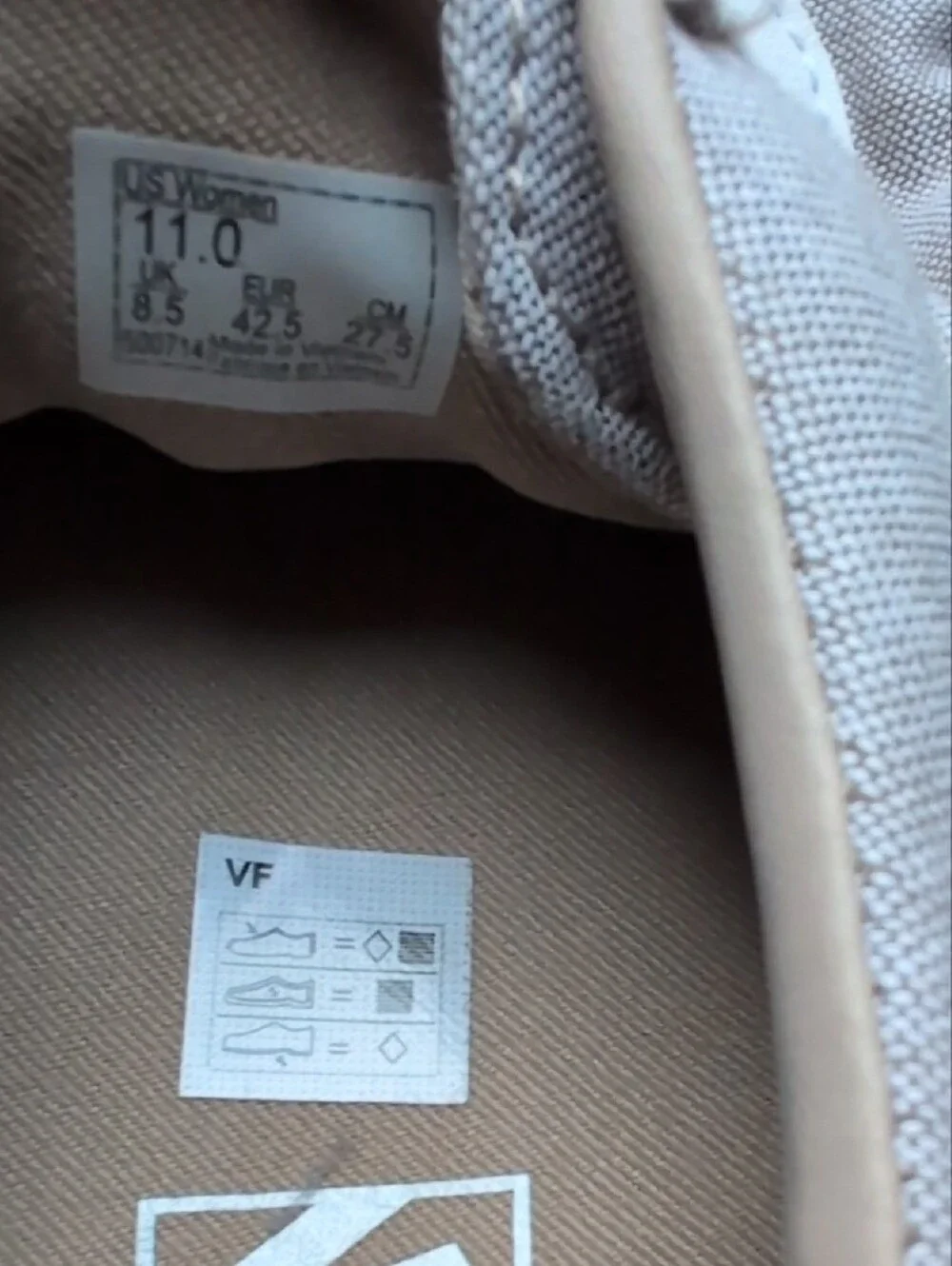 Vans Old Skool in Taupe with White Trim